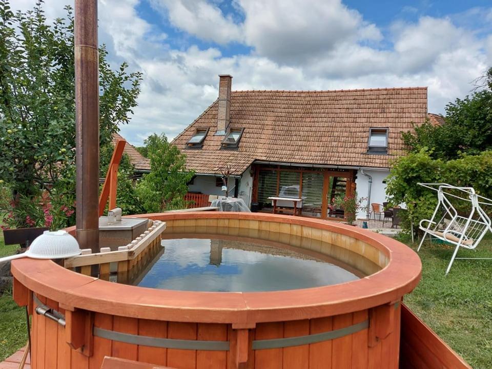 Siklód. Csaba vendégház (5 fő) Siclod Exterior foto